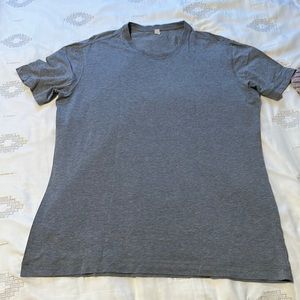 Lululemon tee shirt